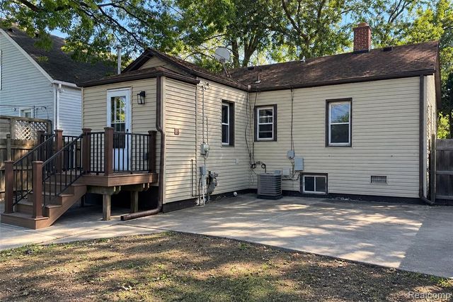 5712 Drexel Street, Dearborn Heights, MI 48127