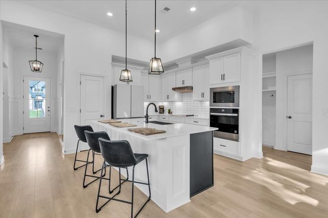 2000 Southern Oak Chase Dr, Smyrna, TN 37167