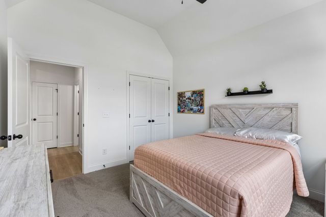 2000 Southern Oak Chase Dr, Smyrna, TN 37167