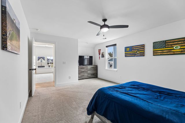 2000 Southern Oak Chase Dr, Smyrna, TN 37167