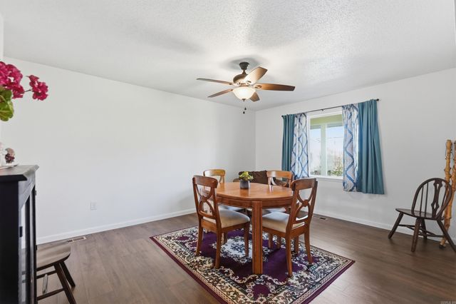 279 River Drive Est, Pangburn, AR 72121