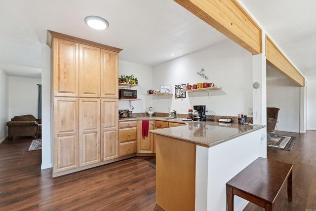 279 River Drive Est, Pangburn, AR 72121