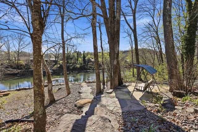 279 River Drive Est, Pangburn, AR 72121