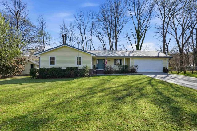 279 River Drive Est, Pangburn, AR 72121