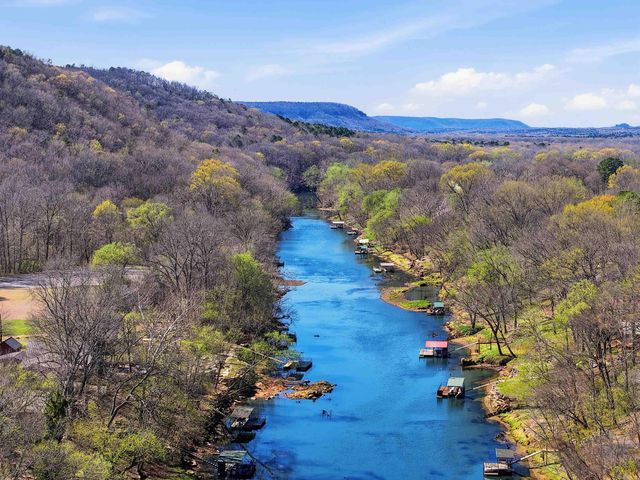 279 River Drive Est, Pangburn, AR 72121