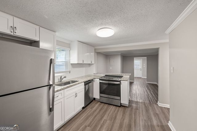 1370 W Hancock Avenue, Athens, GA 30606