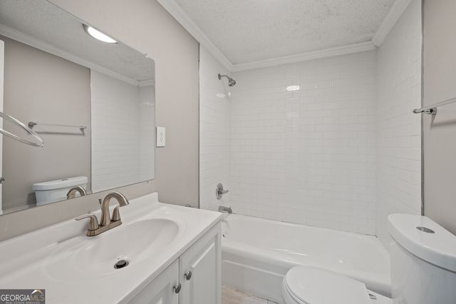 1370 W Hancock Avenue, Athens, GA 30606