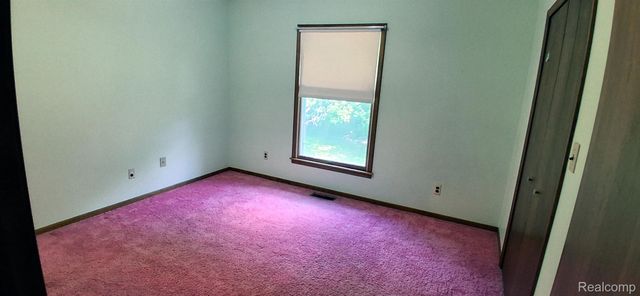 2761 Hiding Place, Milford Charter Township, MI 48381