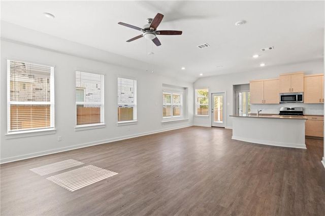1012 Paddock LN, Georgetown, TX 78626