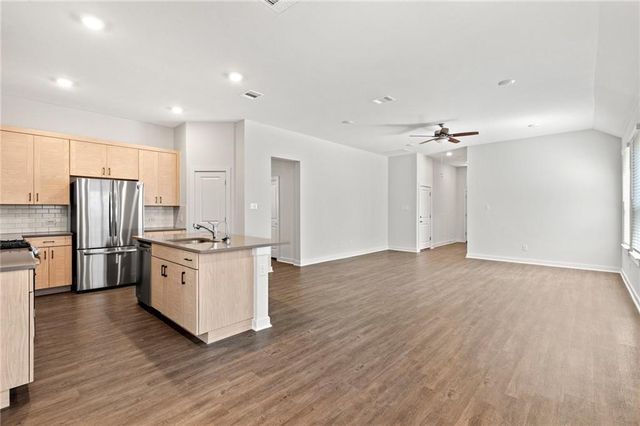 1012 Paddock LN, Georgetown, TX 78626