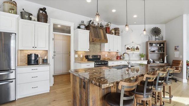 715 SUNFLOWER LN, Midway, UT 84049