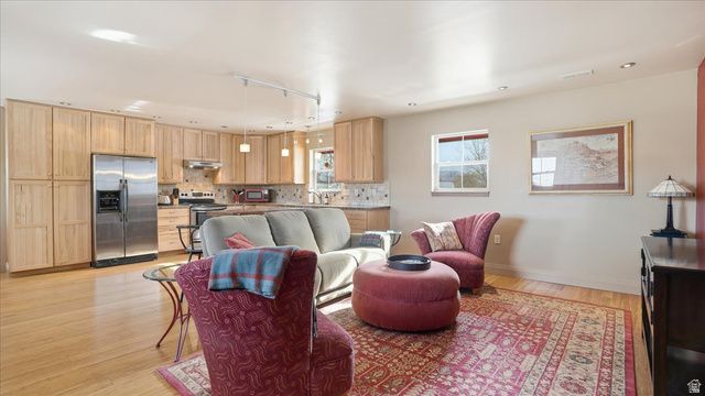 715 SUNFLOWER LN, Midway, UT 84049