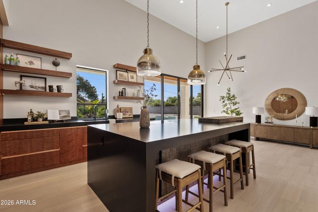 11420 N SCOTTSDALE Road, Scottsdale, AZ 85254
