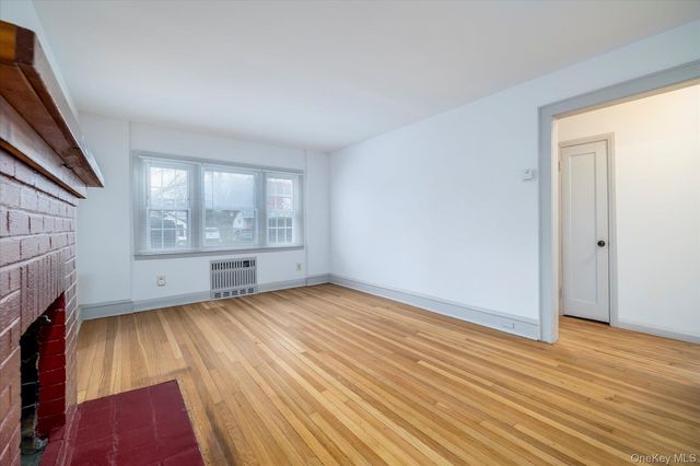 21 Twinlawns Avenue, Hicksville, NY 11801