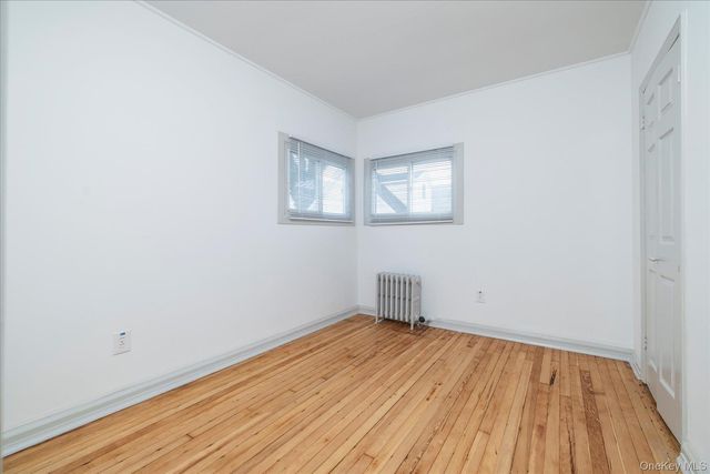 21 Twinlawns Avenue, Hicksville, NY 11801