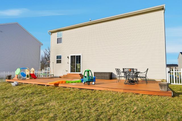 212 Wooded Ridge Drive, Batavia Twp, OH 45102