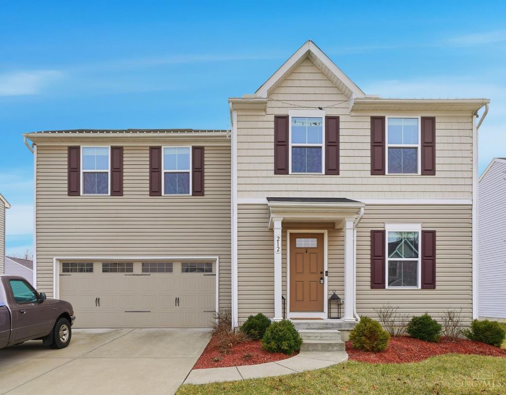 212 Wooded Ridge Drive, Batavia Twp, OH 45102