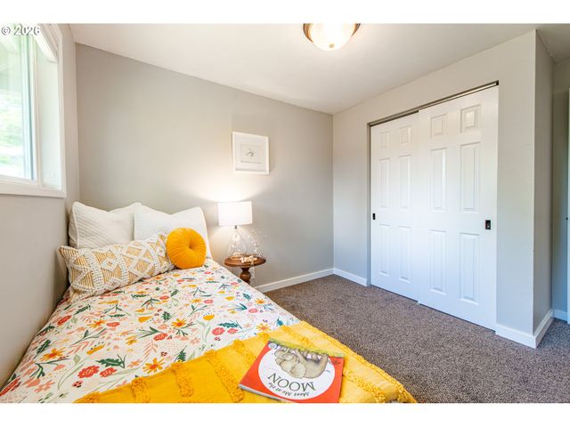 5621 CODY Ave, Eugene, OR 97402