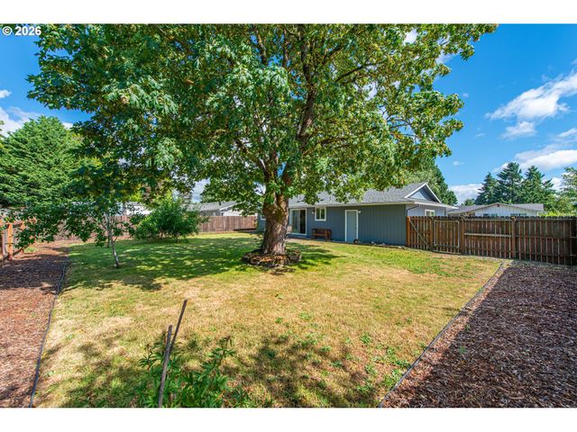 5621 CODY Ave, Eugene, OR 97402
