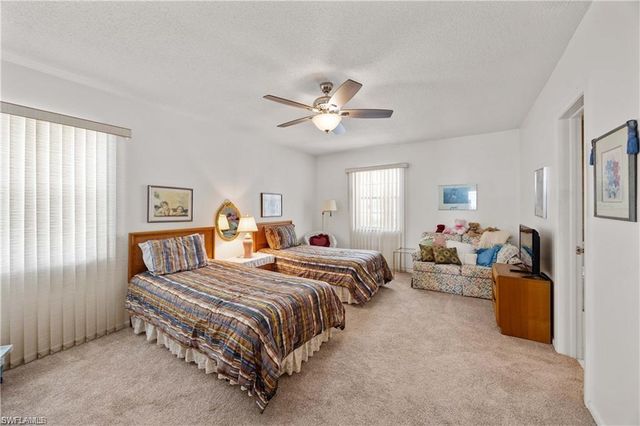 3070 Gulf Shore BLVD N # 201, Naples, FL 34103