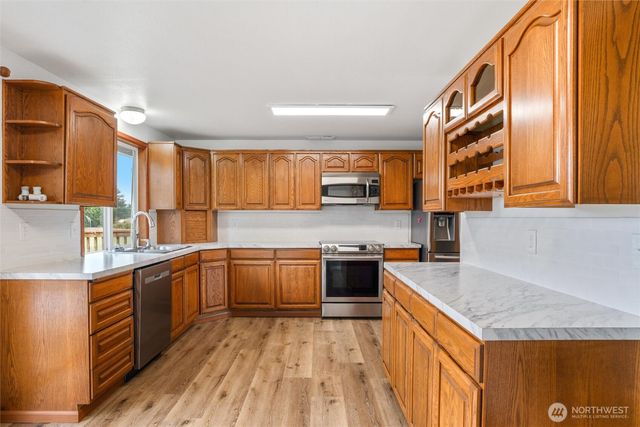 9932 Berkshire Loop SE, Olympia, WA 98313