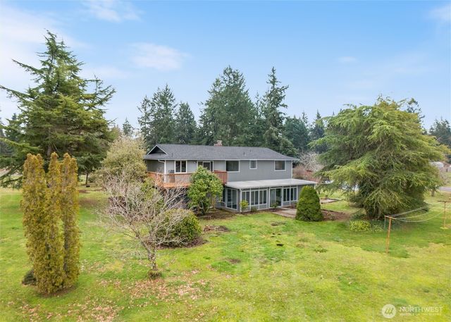 9932 Berkshire Loop SE, Olympia, WA 98313