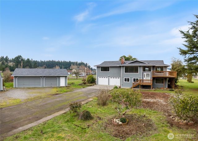 9932 Berkshire Loop SE, Olympia, WA 98313