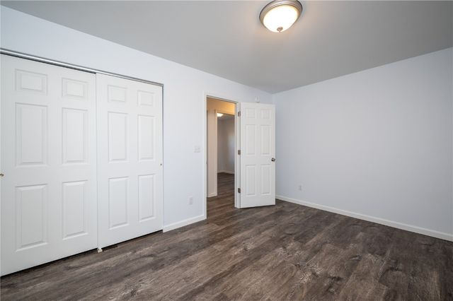 3719 Blue Mound NE, Cedar Rapids, IA 52402