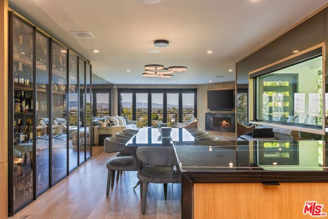 3914 Fredonia Drive, Los Angeles, CA 90068