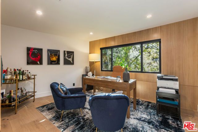 3914 Fredonia Drive, Los Angeles, CA 90068