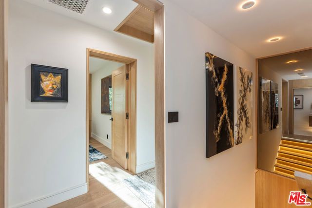 3914 Fredonia Drive, Los Angeles, CA 90068