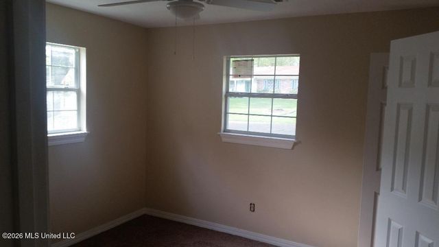 1757 Southhaven Circle, Jackson, MS 39212