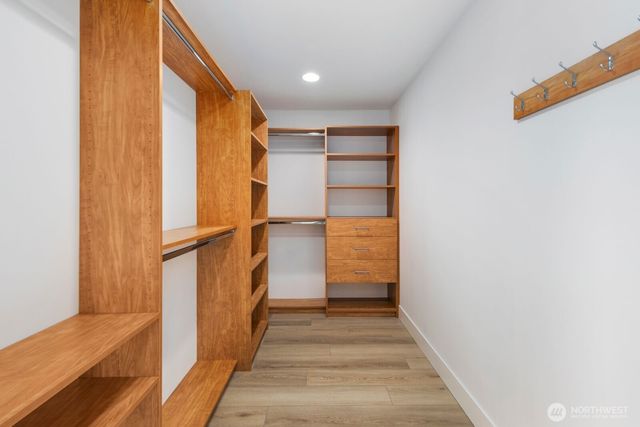 1701 41st Avenue SW, Seattle, WA 98116