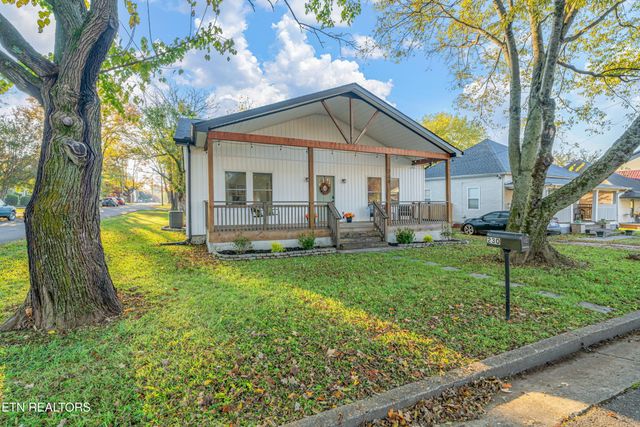 230 E Morelia Ave, Knoxville, TN 37917