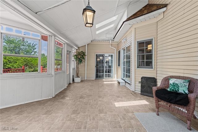 6170 Nicholson Drive, Hudson, OH 44236