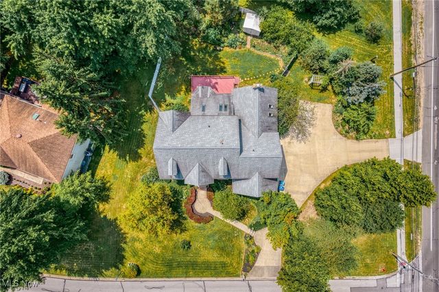 6170 Nicholson Drive, Hudson, OH 44236