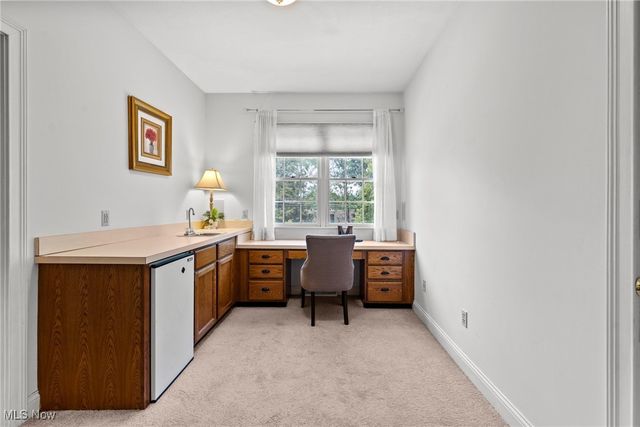 6170 Nicholson Drive, Hudson, OH 44236