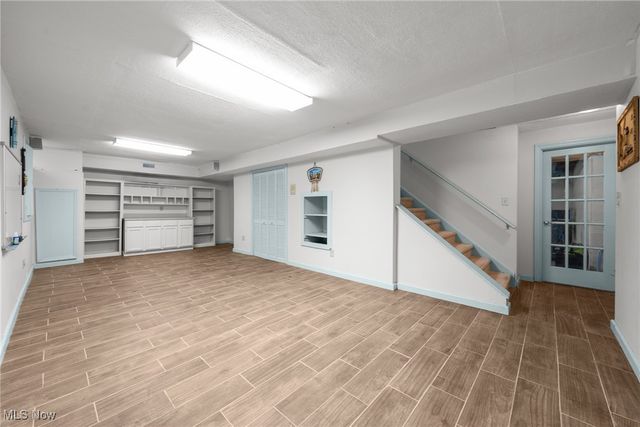 6170 Nicholson Drive, Hudson, OH 44236