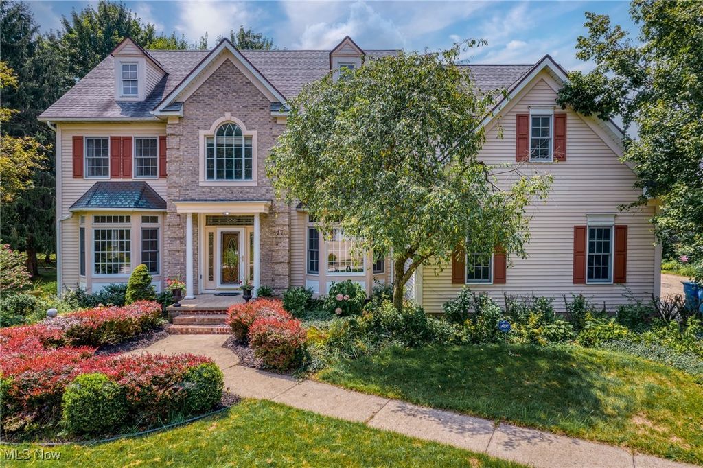 6170 Nicholson Drive, Hudson, OH 44236