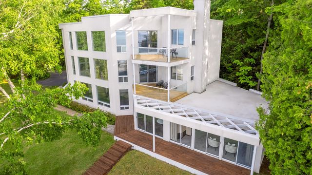 7857 Nine Mile Point Drive, Hayes Twp, MI 49720