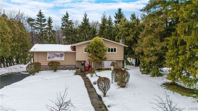 10 Northridge Road, Dewitt, NY 13214