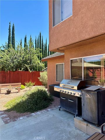 14800 Snake River Court, Victorville, CA 92392