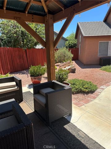 14800 Snake River Court, Victorville, CA 92392