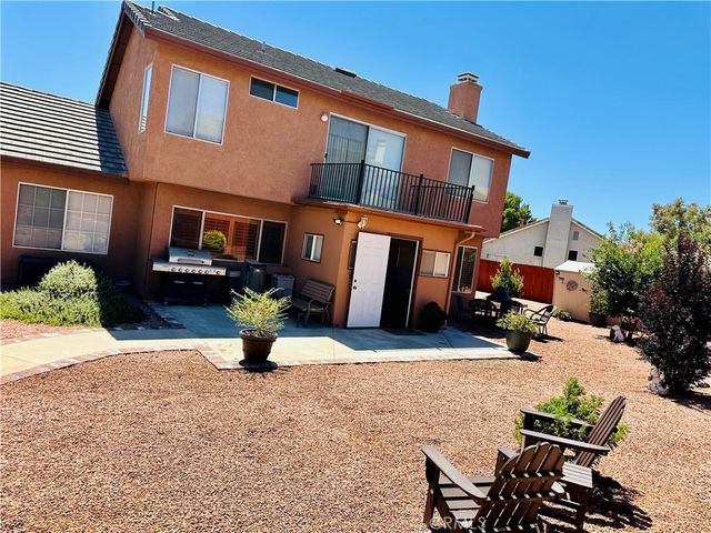 14800 Snake River Court, Victorville, CA 92392