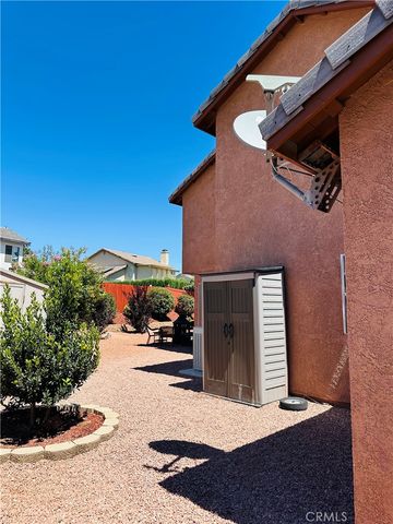 14800 Snake River Court, Victorville, CA 92392