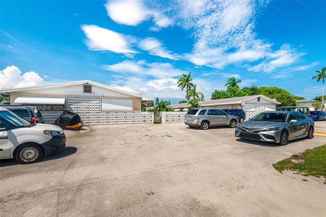 2901 Polk Street 10, Hollywood, FL 33020