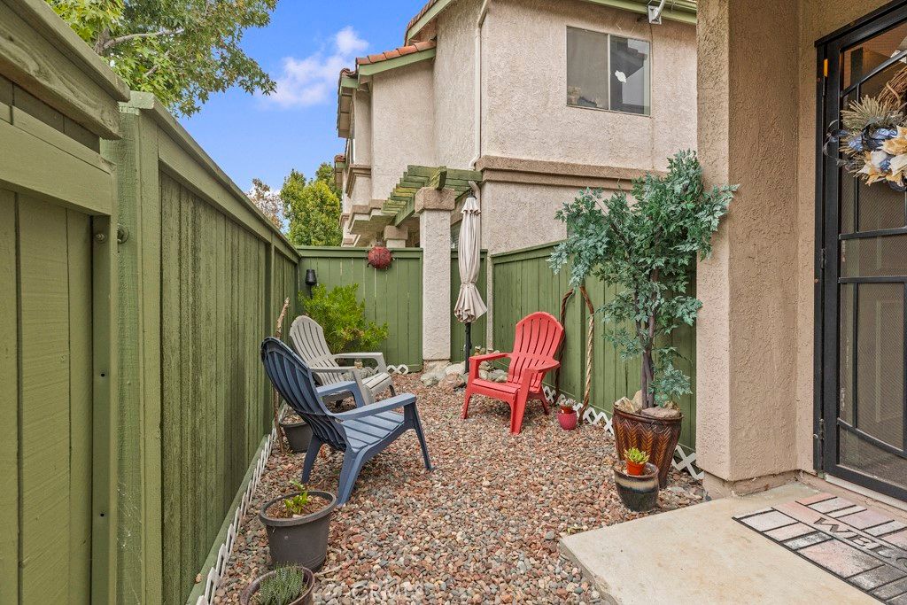 8462 Sunset Trail H, Rancho Cucamonga, CA 91730 — photo 4