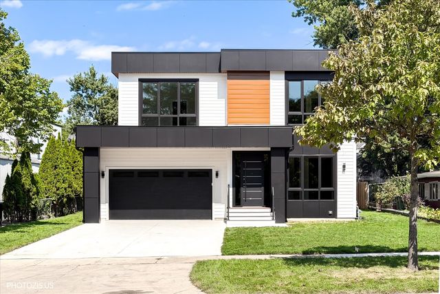 4708 Laurel Avenue, Glenview, IL 60025