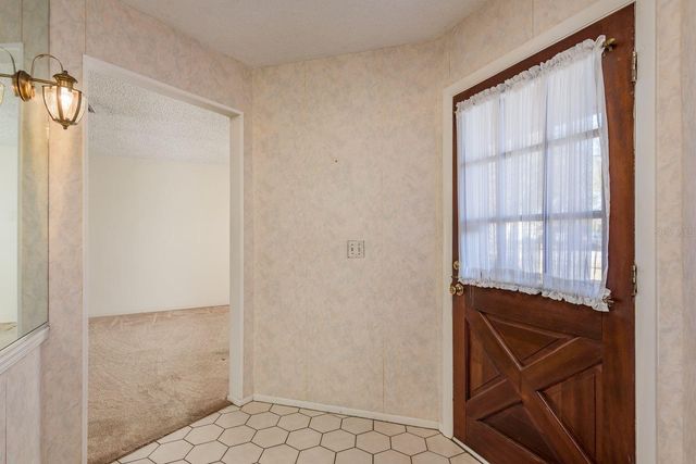 1408 GARDEN AVENUE, Tarpon Springs, FL 34689