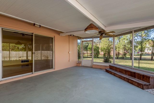 1408 GARDEN AVENUE, Tarpon Springs, FL 34689